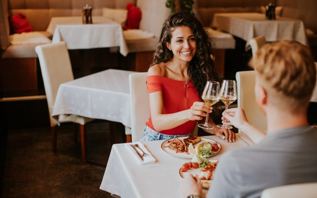 Restauracja na randkę – na co zwracają uwagę goście przy wyborze miejsca?